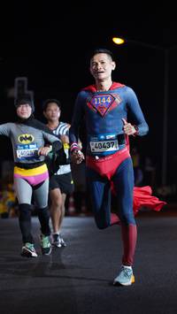 BIB: 3007, 1144, 40437
                            <button type="button" onclick="openModal(23094885)" class="btn btn-primary btn-sm float-right btn-popup" data-toggle="modal" data-target=".modal-high-quality">
                        <i class="fas fa-shopping-cart"></i> Add to Cart
                    </button>
                                            <button type="button" onclick="isThisMe(23094885, true)" class="btn btn-success btn-sm float-right btn-popup btn-isme hidden" data-toggle="tooltip" data-placement="bottom" title="นี่คือรูปของคุณใช่ไหม คลิกที่นี่เพื่อเอาเข้าอัลบั้ม">
                        <i class="fas fa-plus"></i> Add to album
                    </button>
                    <button type="button" onclick="isThisMe(23094885, false)" class="btn btn-warning btn-sm float-right btn-popup btn-isnotme hidden">
                        <i class="fas fa-ban"></i> Remove from album
                    </button>